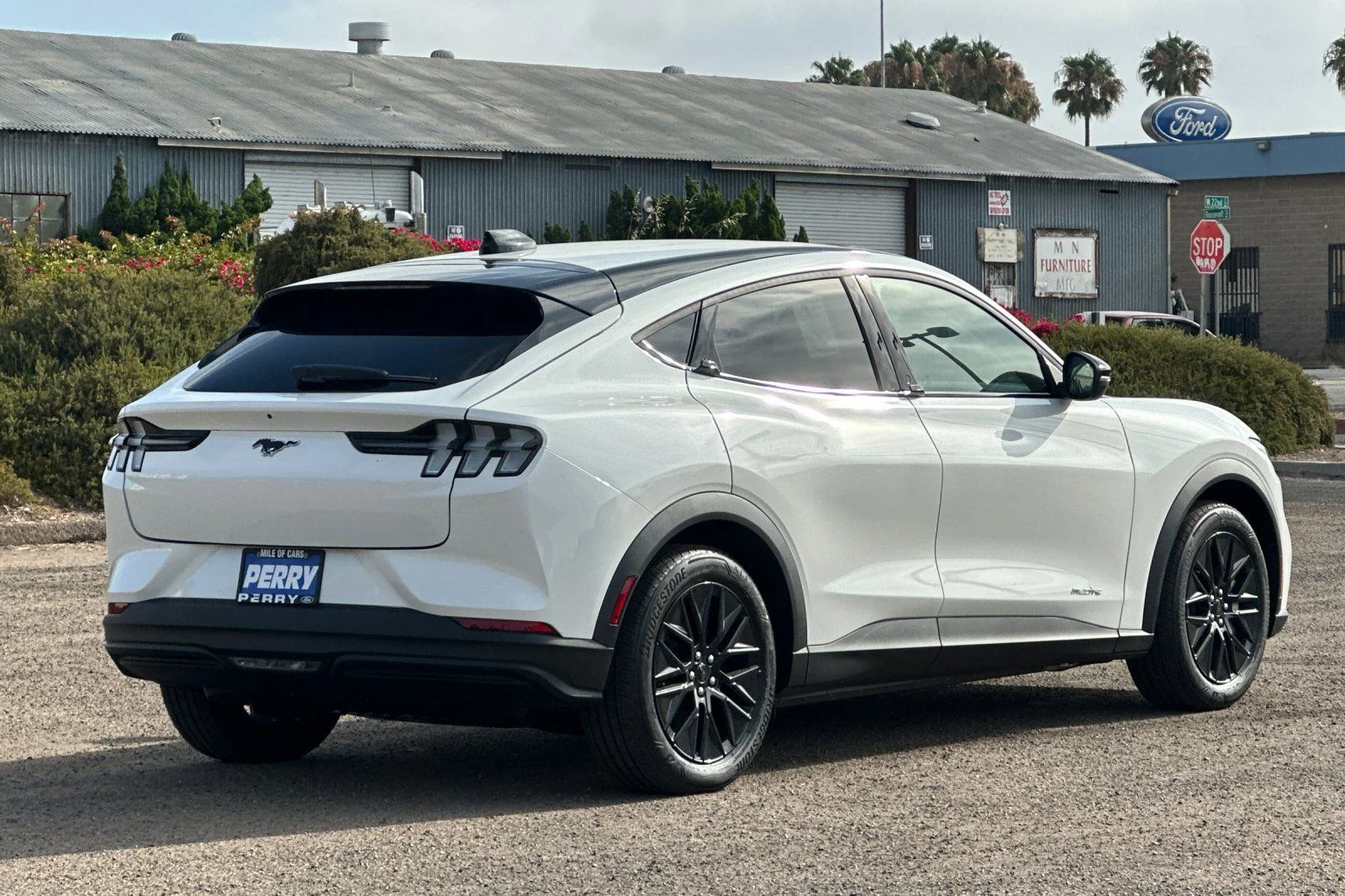 New 2026 Star White Metallic Tri-coat Ford Select image 3