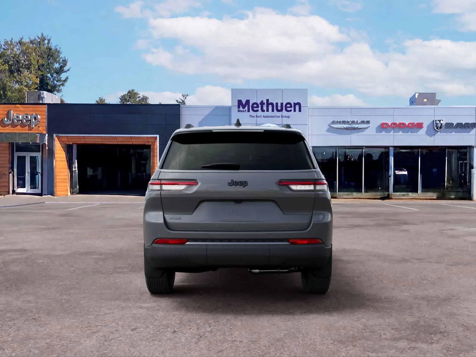New 2027 Sting-Gray Clear-Coat Paint Jeep Laredo Altitude image 7
