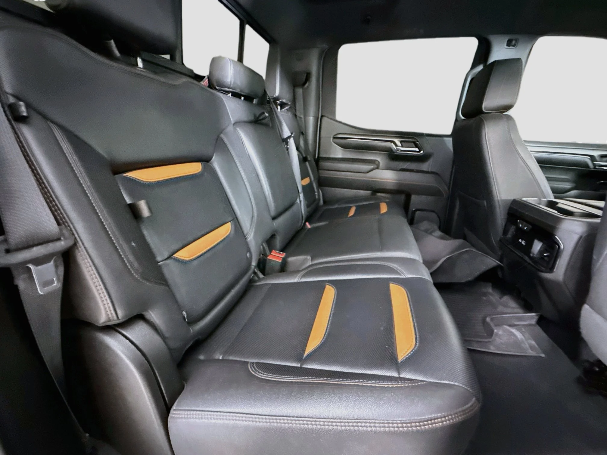 Used 2023 STERLING METALLIC GMC AT4 image 29