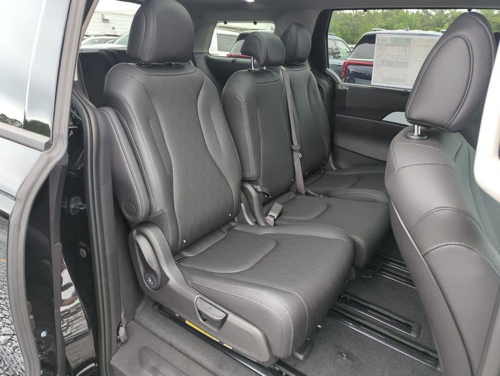 New 2026 Aurora Black Pearl Kia SX image 34