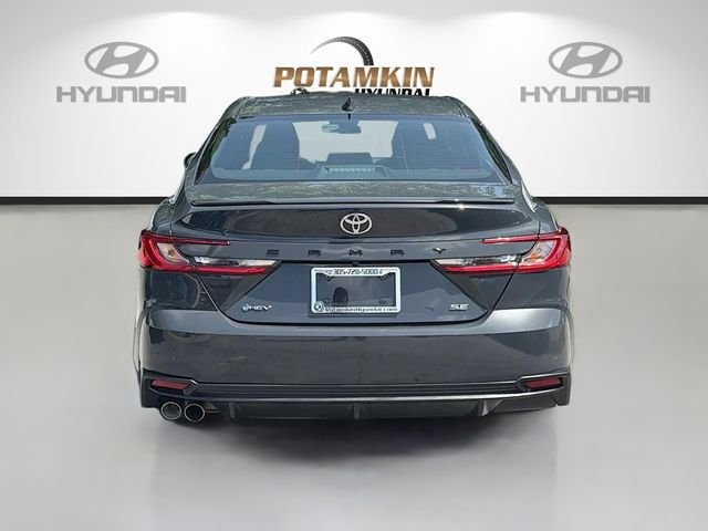 Used 2025 Gray Toyota SE image 6