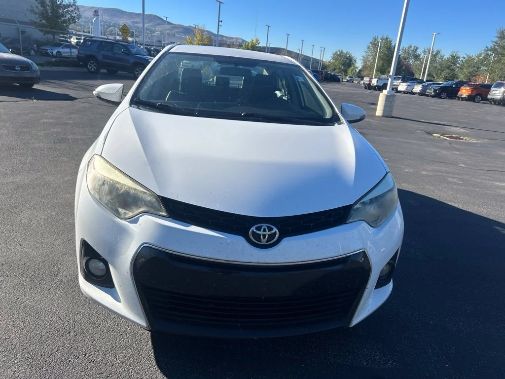 Used 2015 Super White Toyota S Plus image 3