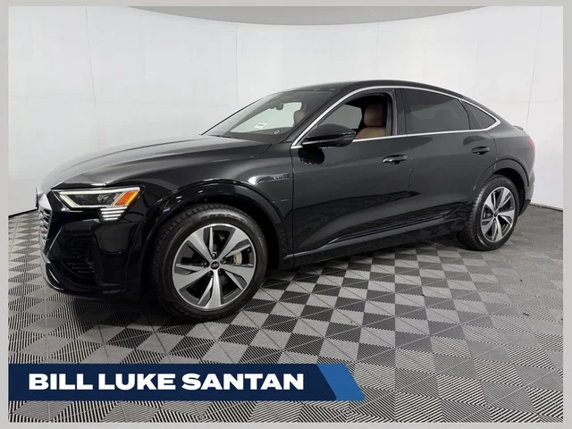 2024 Audi Q8 Sportback e-tron Premium Plus