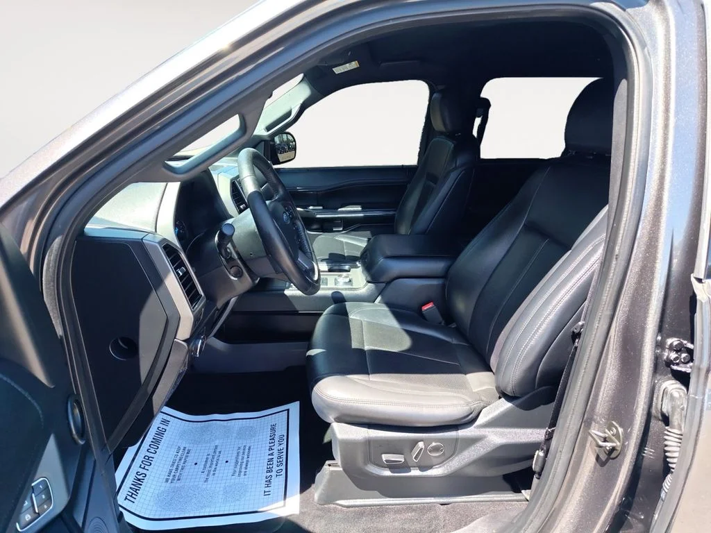 Used 2019 Gray Ford XLT image 9