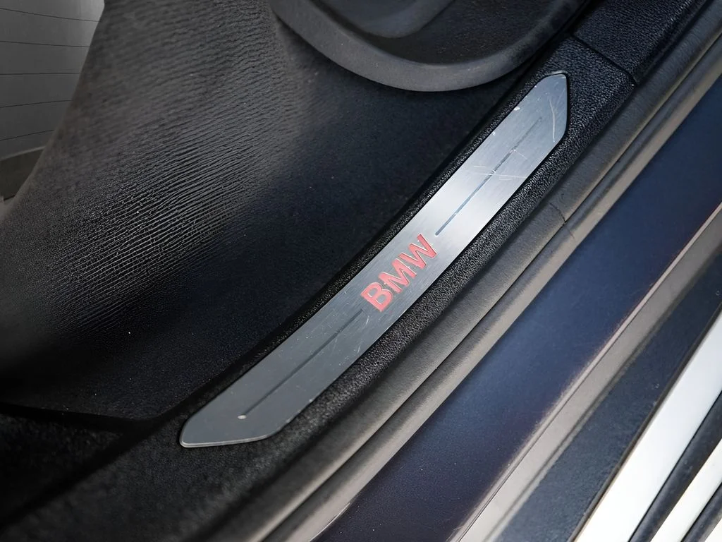 Used 2019 Gray BMW xDrive40i image 40