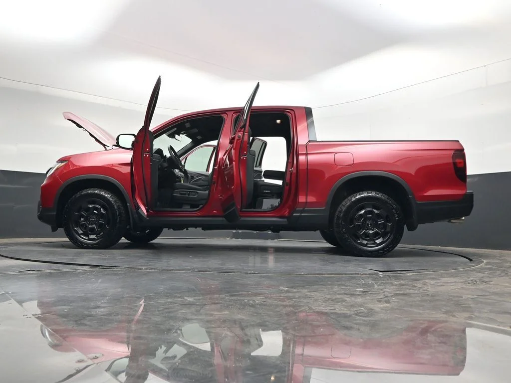 Used 2026 Radiant Red Metallic II Honda TrailSport+ image 41