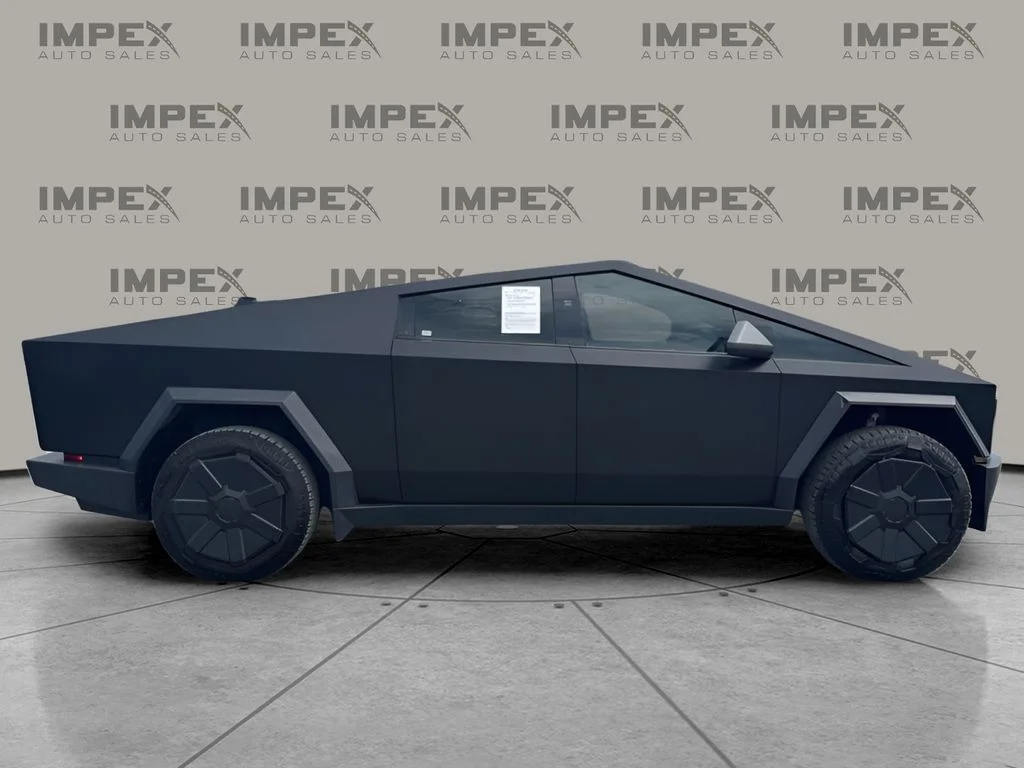 Used 2024  Tesla Cyberbeast image 6
