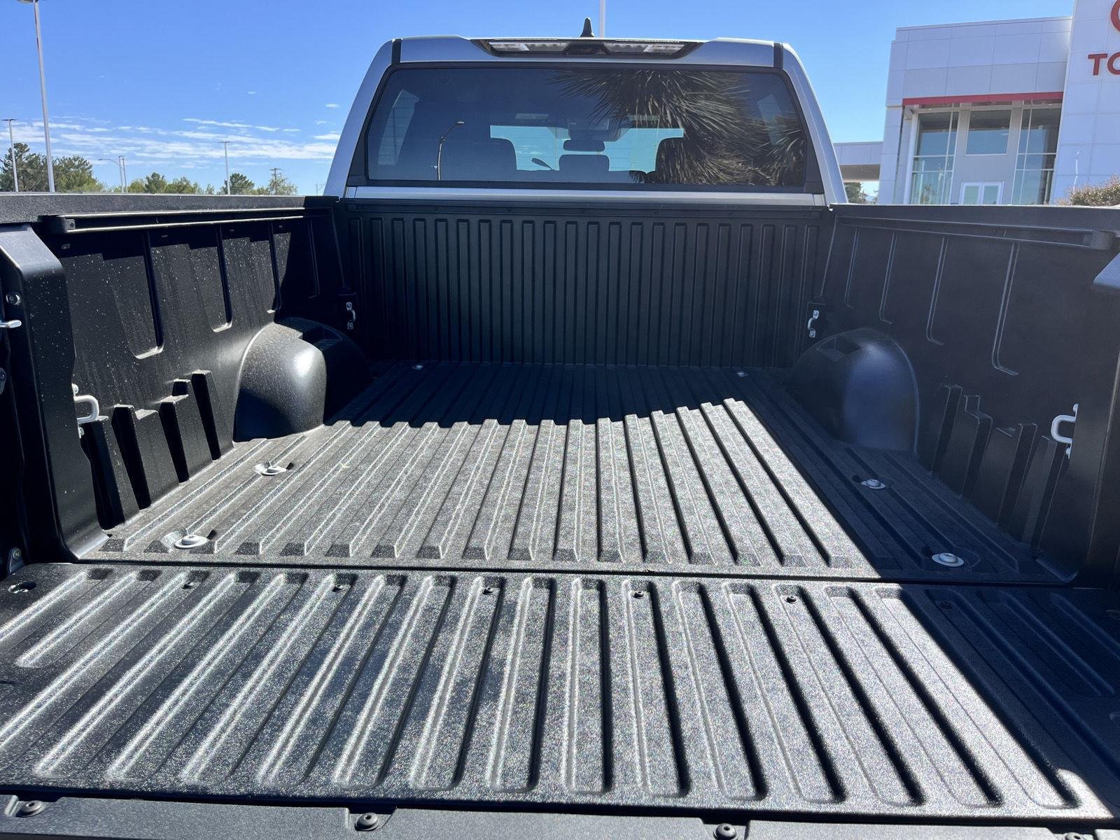 2026 Toyota Tundra SR5 - Photo 13