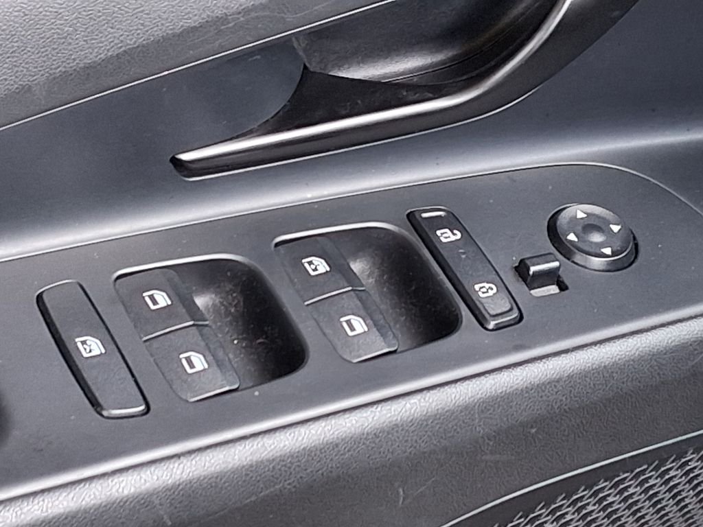 Certified Used 2025 Gray Hyundai SEL Sport image 17