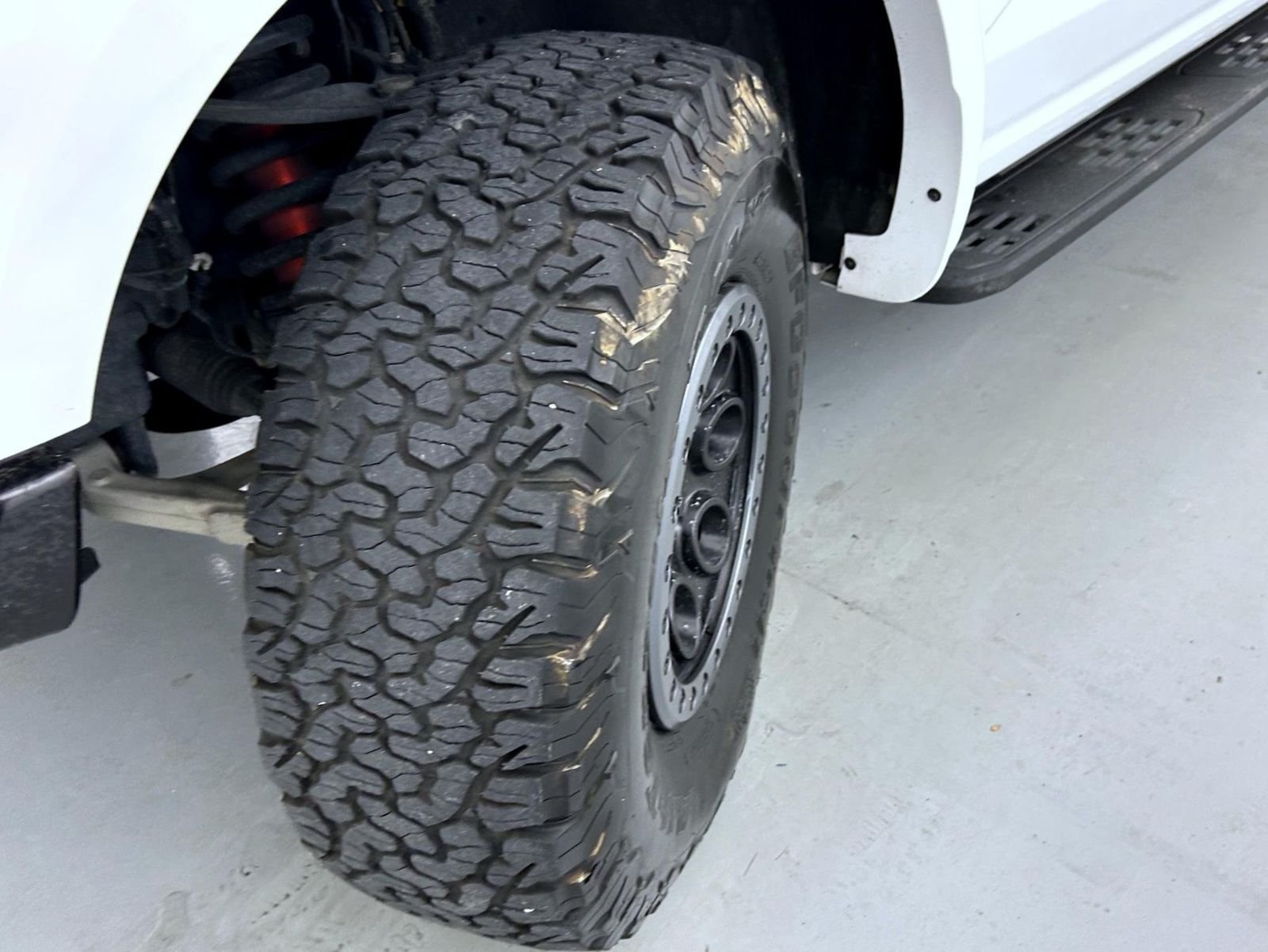 Used 2025 White Ford Raptor image 24