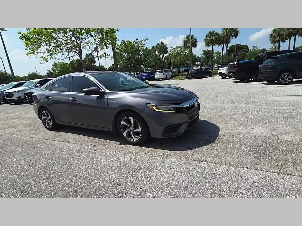 Used 2019 Modern Steel Metallic Honda EX image 30
