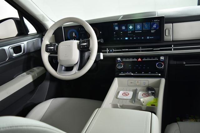 New 2026 Black Hyundai SE image 17