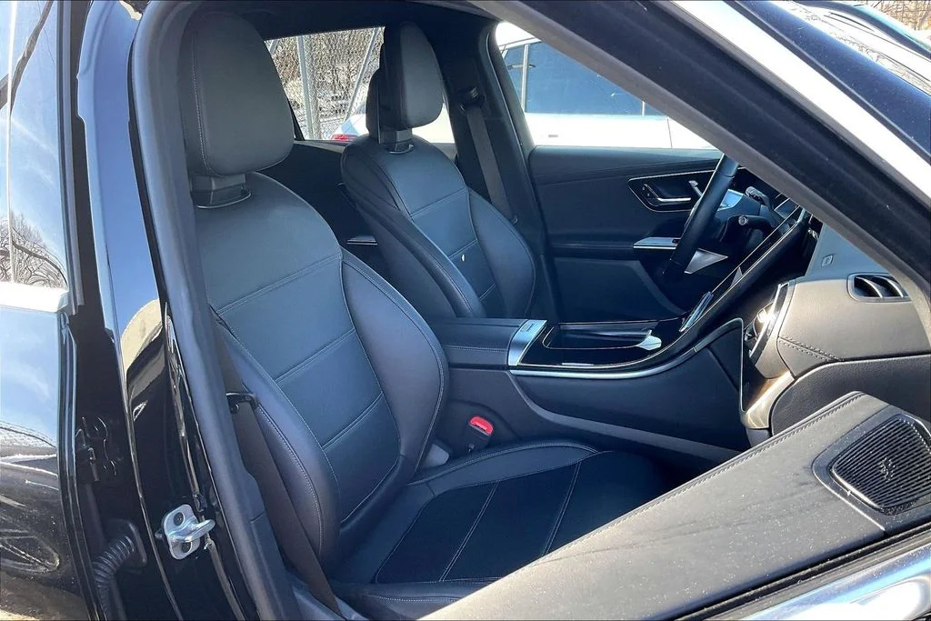 2023 Mercedes-Benz GLC GLC 300 - Photo 7