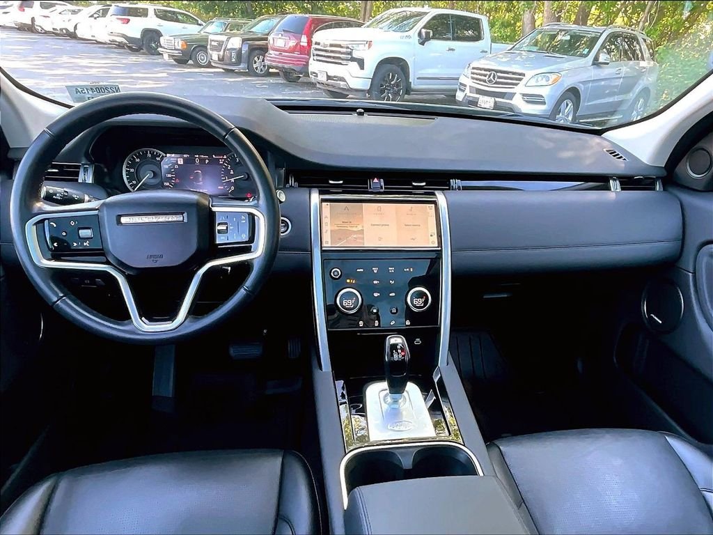 Used 2023 White Land Rover S image 20