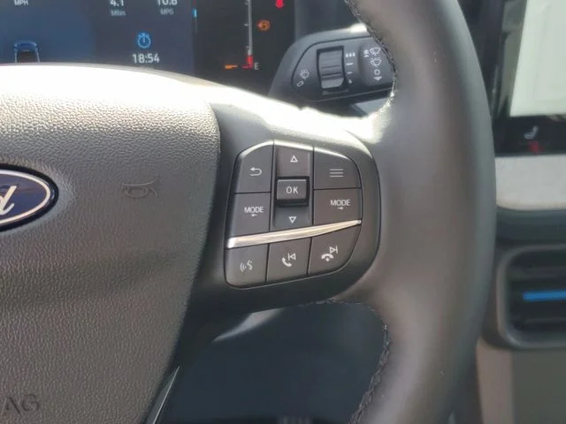 New 2026 Oxford White Ford XLT image 22