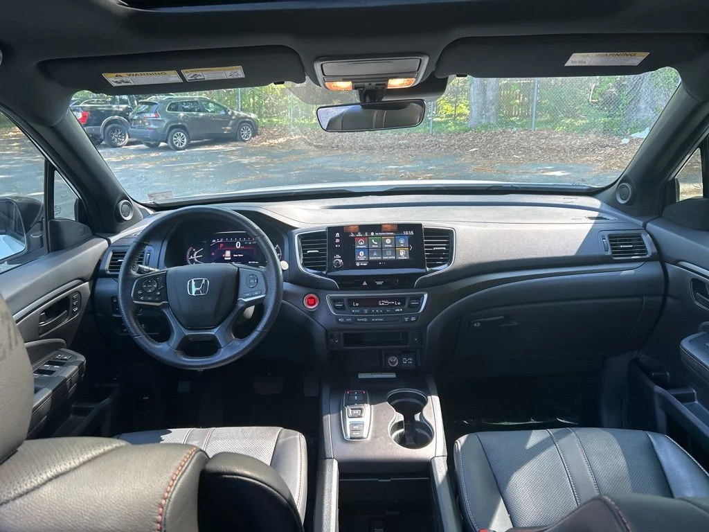 Used 2023 White Honda TrailSport image 28