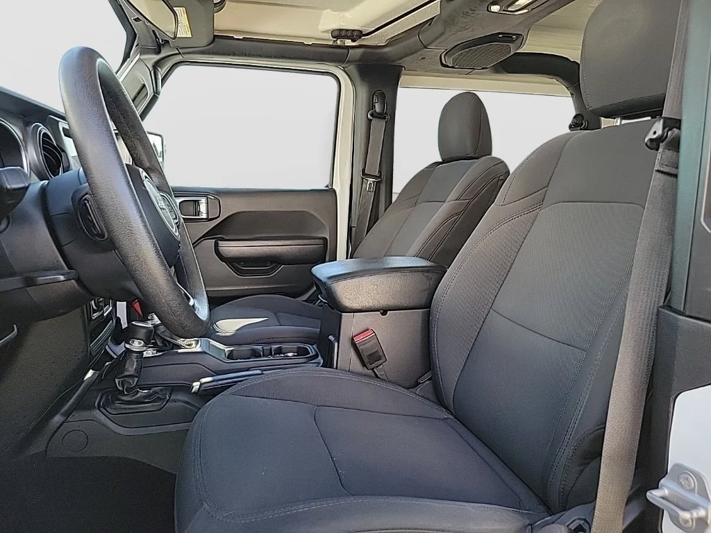 Used 2023 White Jeep Sport image 12