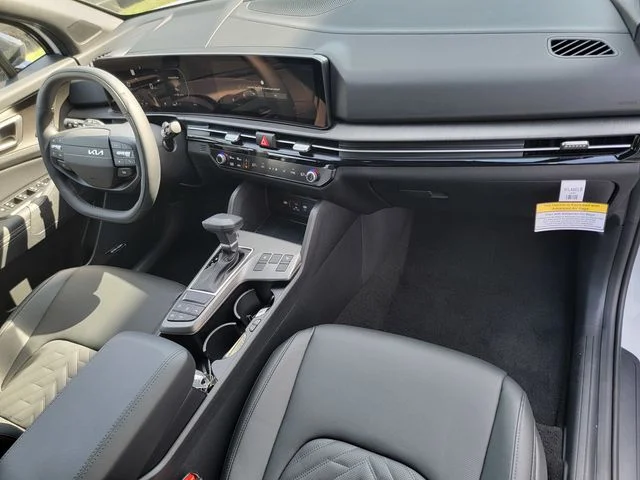 Used 2026 White Kia X-Line image 20