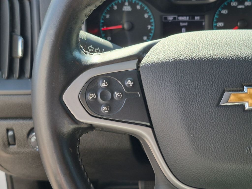 Used 2022 White Chevrolet LT image 20
