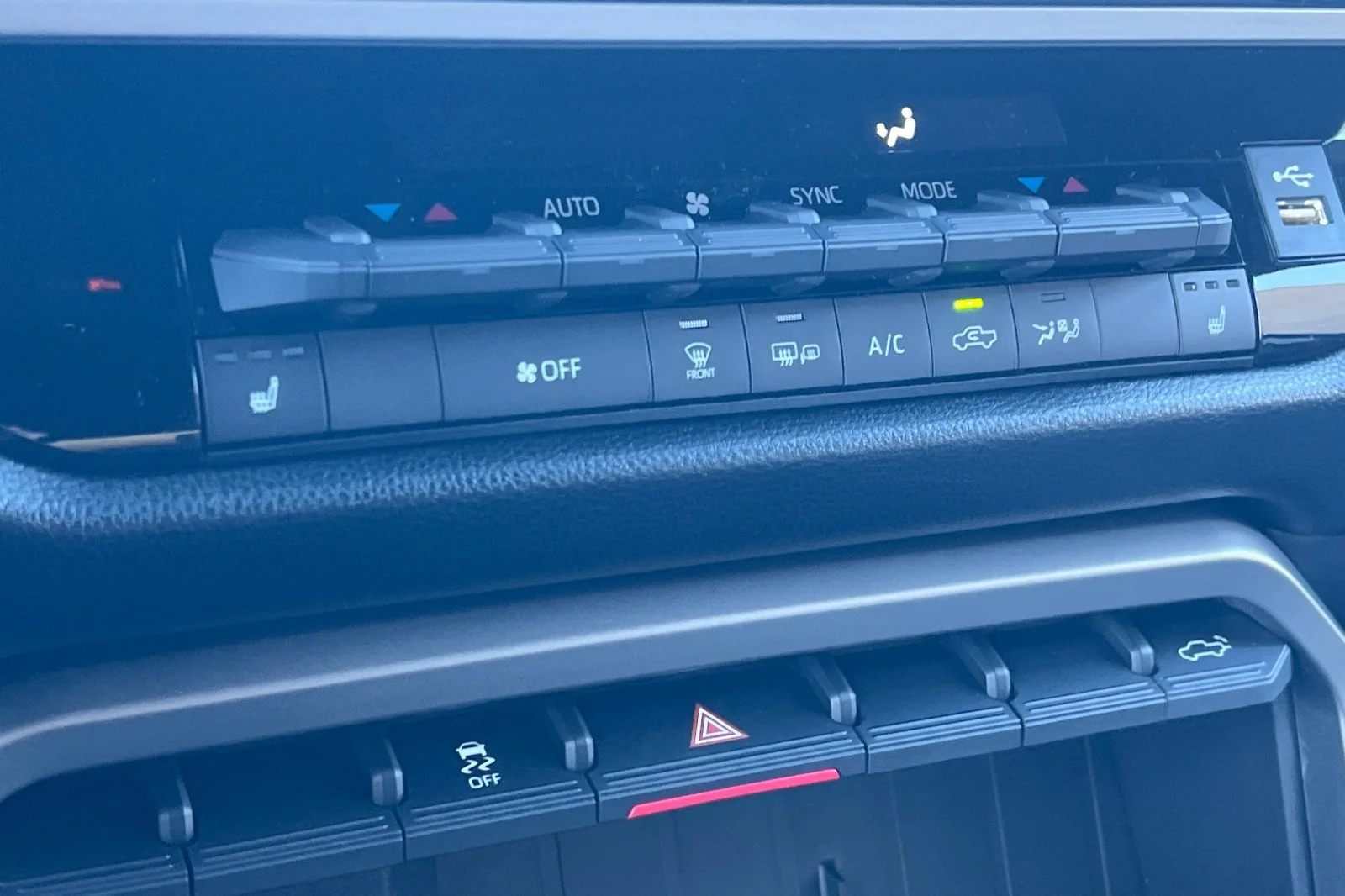 2026 Toyota Tundra SR5 - Photo 15