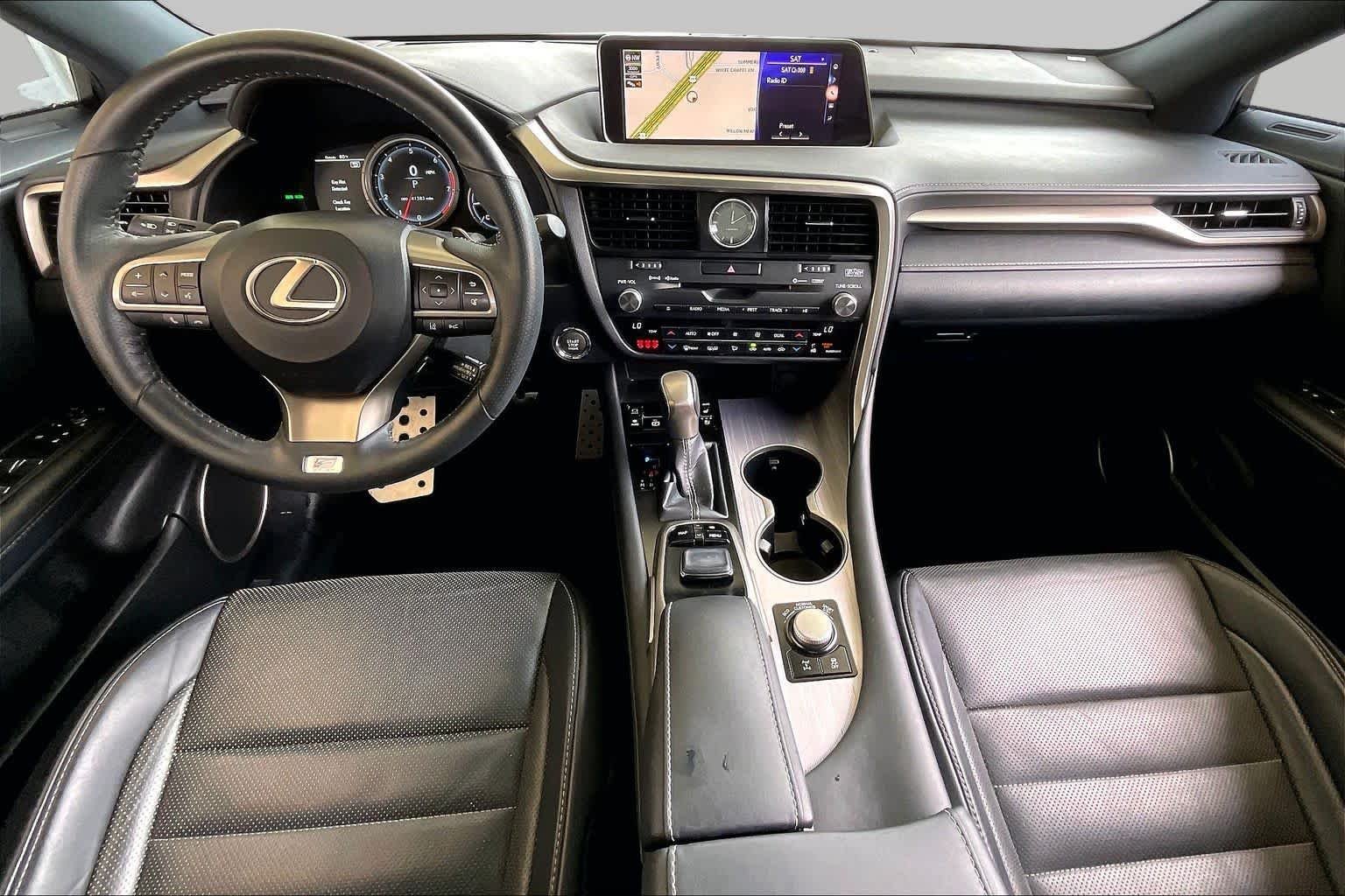Used 2018 Ultra White Lexus  image 14