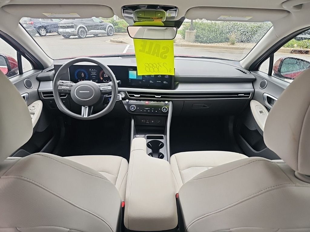 2025 Hyundai Sonata SEL - Photo 32