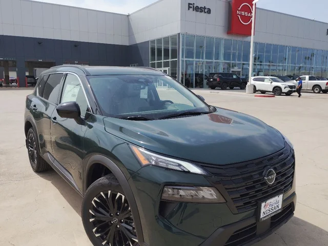 2026 Nissan Rogue Dark Armor™