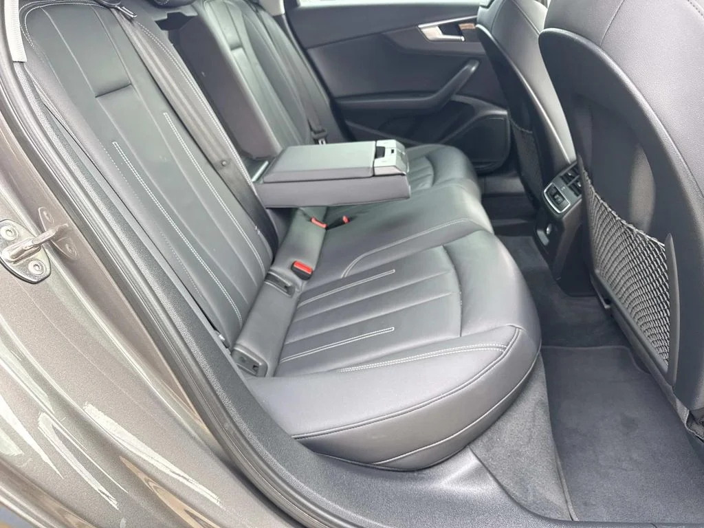 2021 Audi A4 Premium - Photo 9