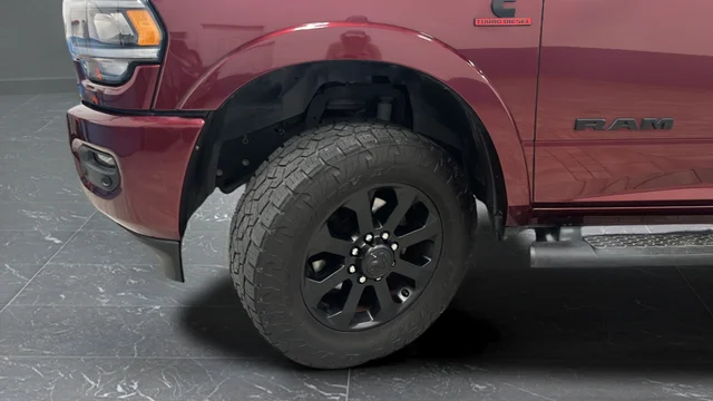 Used 2021 Red Ram Laramie image 33