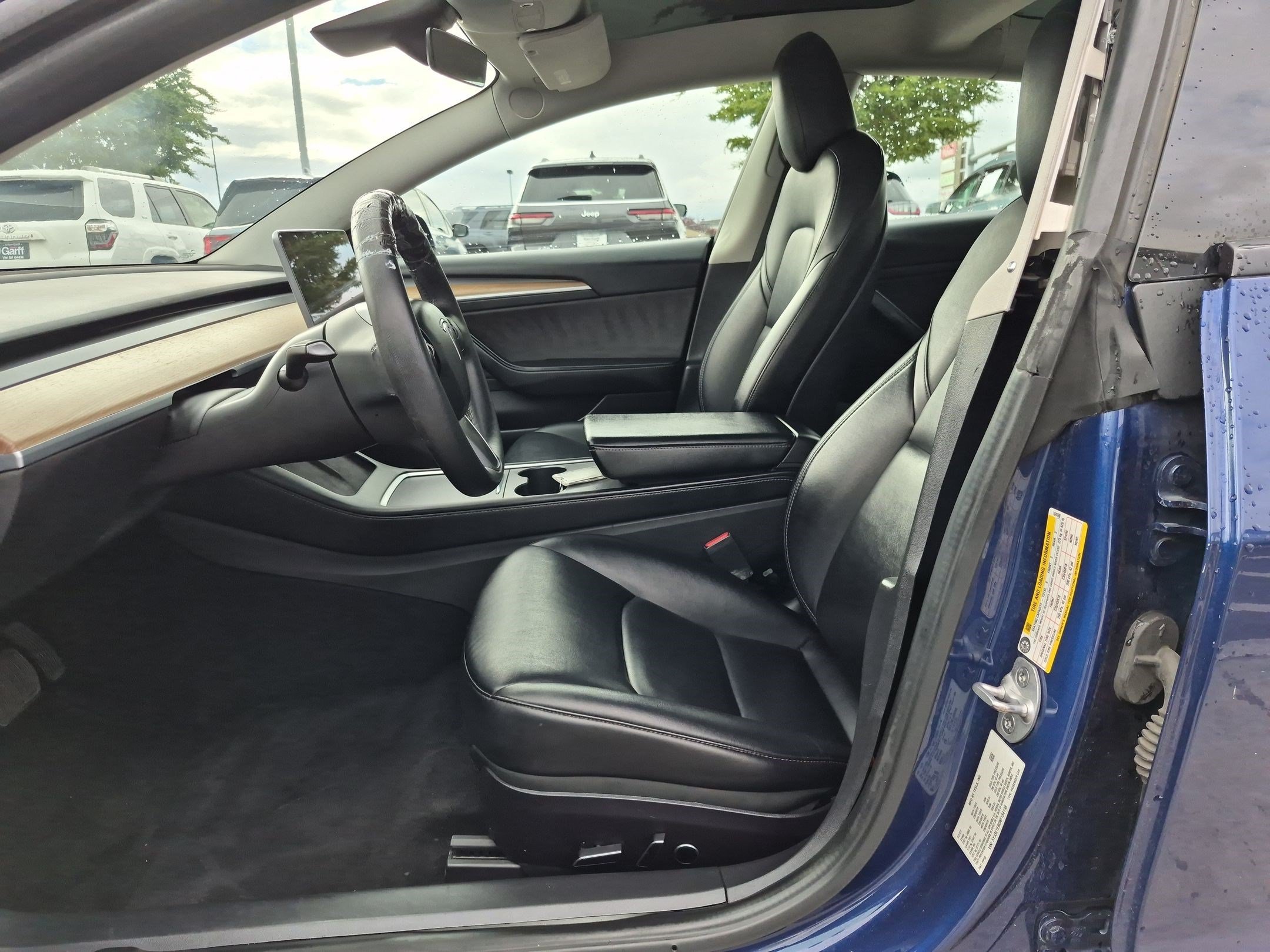 Used 2022 Deep Blue Metallic Tesla Long Range image 15