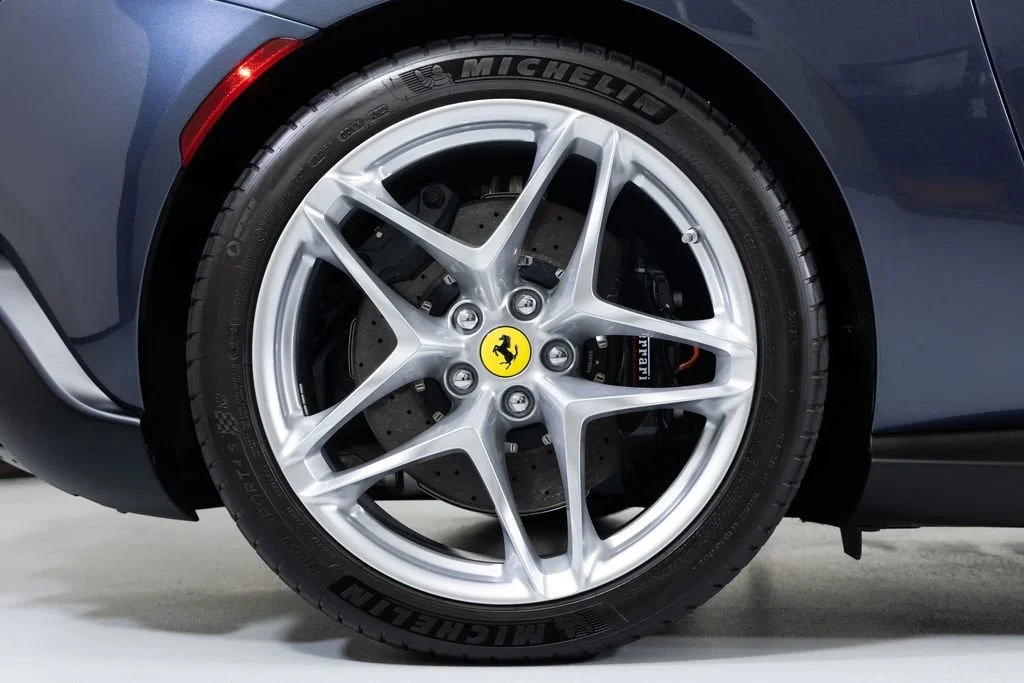 Used 2024 Blu Roma Ferrari Spider image 21
