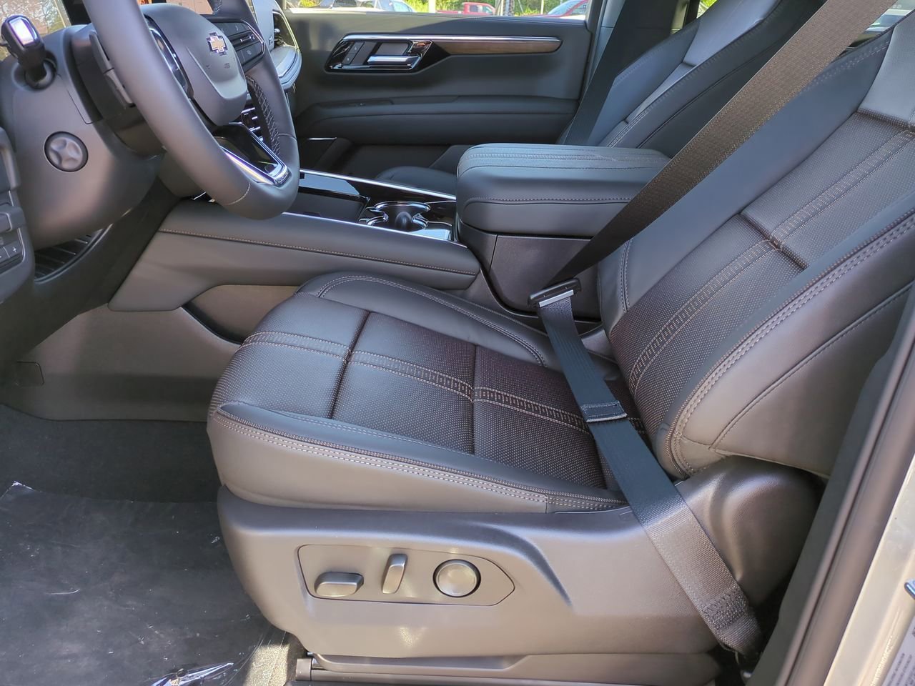 2026 Chevrolet Suburban High Country - Photo 20