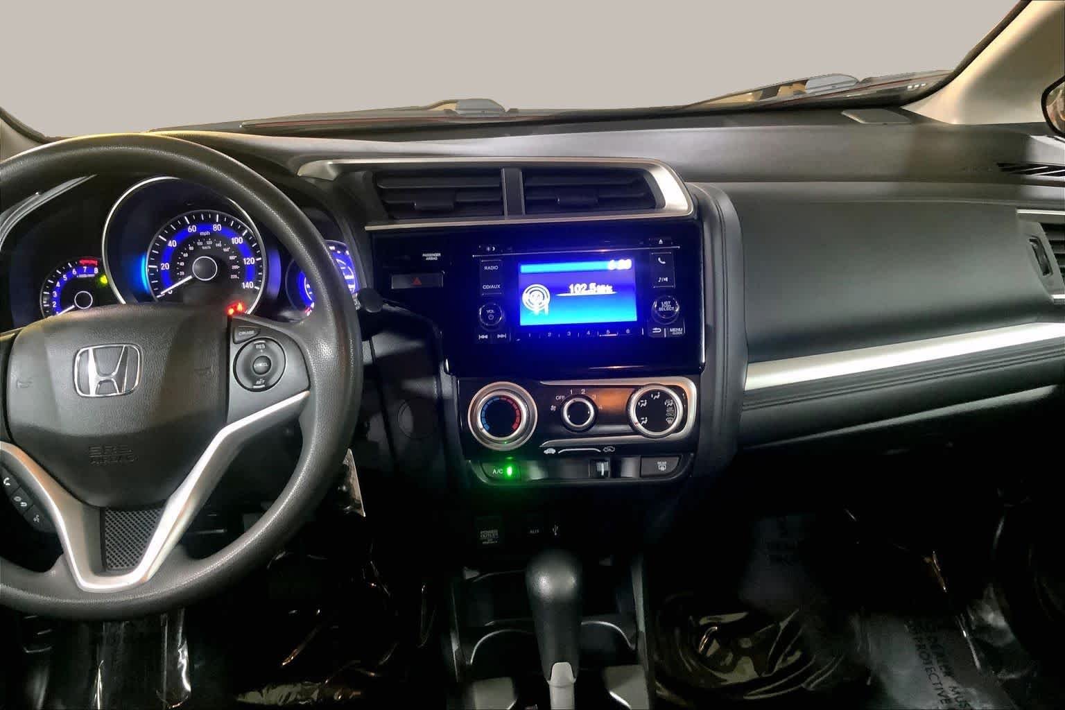 Used 2015 White Orchid Pearl Honda LX image 7