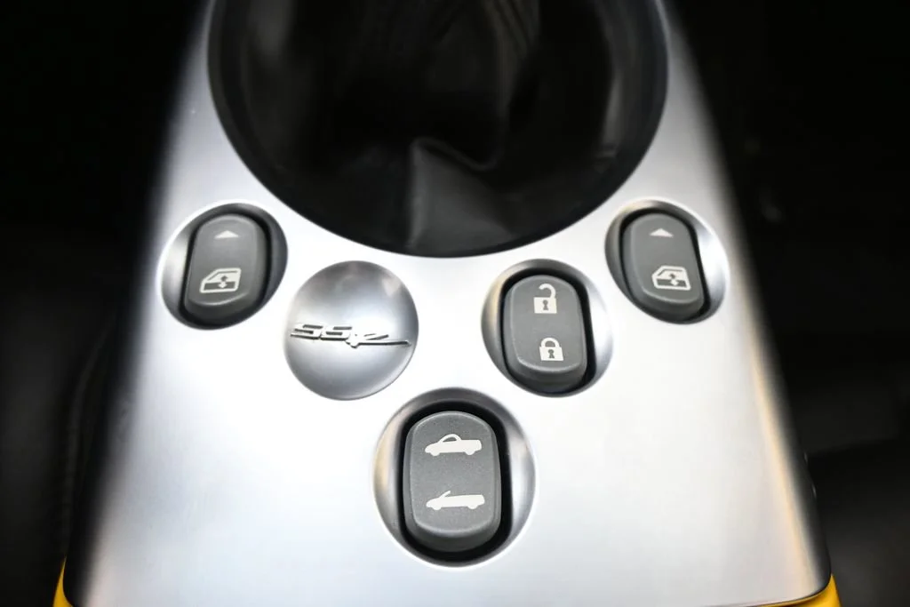 2005 Chevrolet SSR LS - Photo 27