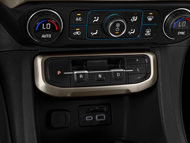 Used 2023 Sterling Metallic GMC Denali image 3