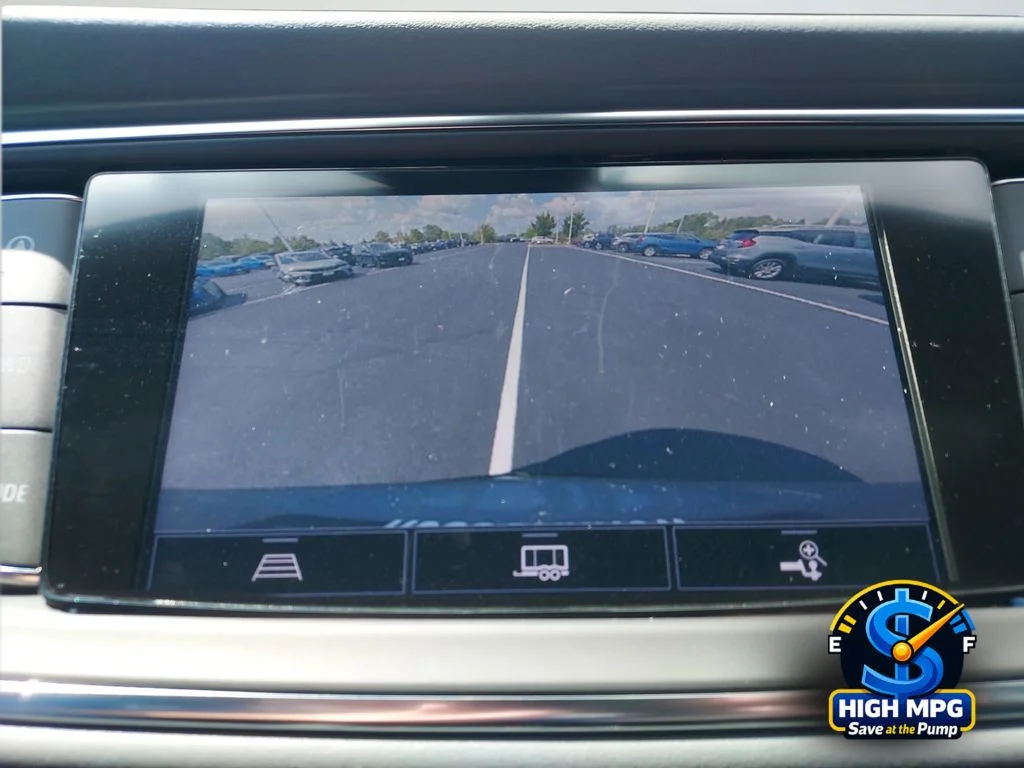 Used 2023 Gray Buick Essence image 9