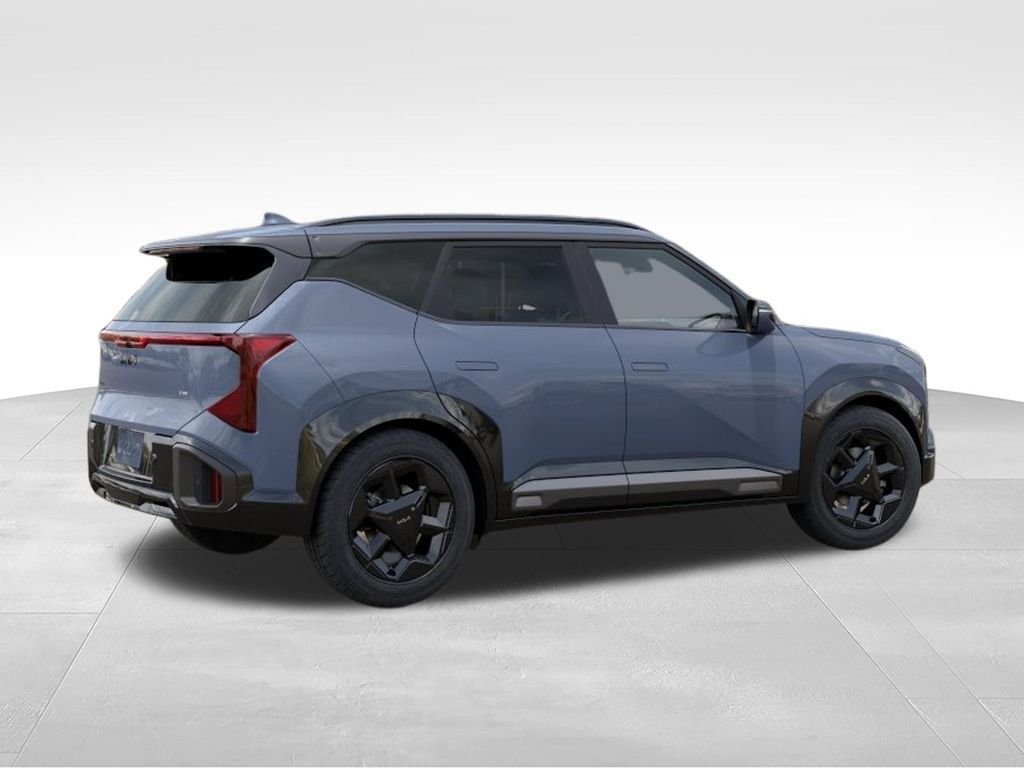 New 2027 Pale Gray Kia X-Line S image 6