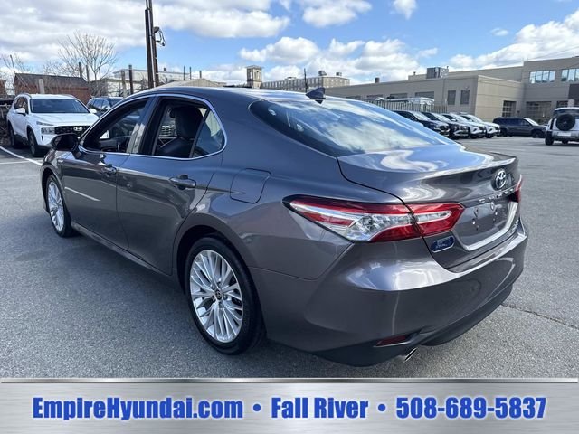 2020 Toyota Camry XLE - Photo 7
