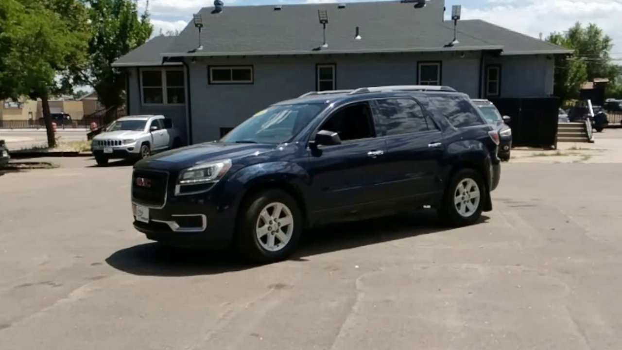 2016 Gmc Acadia SLE photo 3