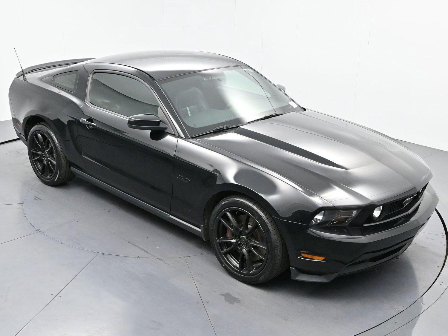 Used 2012 Black Ford GT Premium image 30