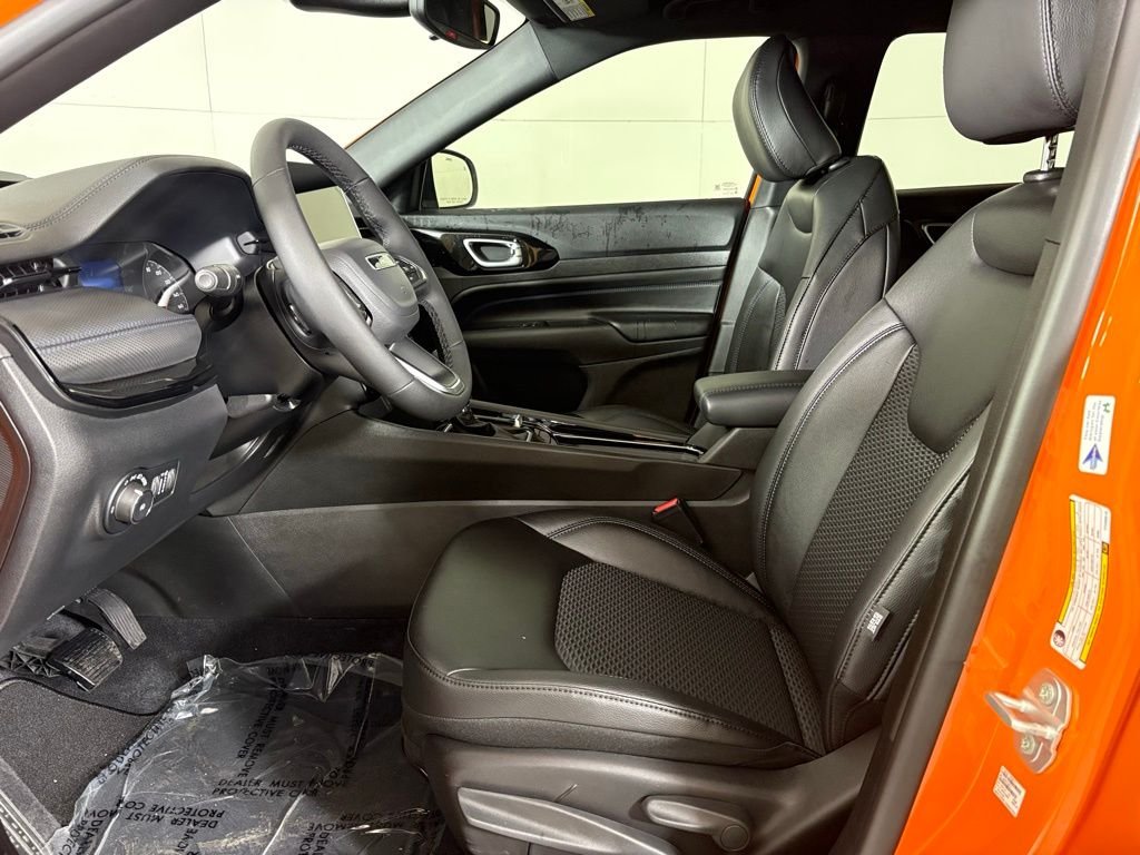 New 2026 Joose Exterior Paint Jeep Latitude image 20