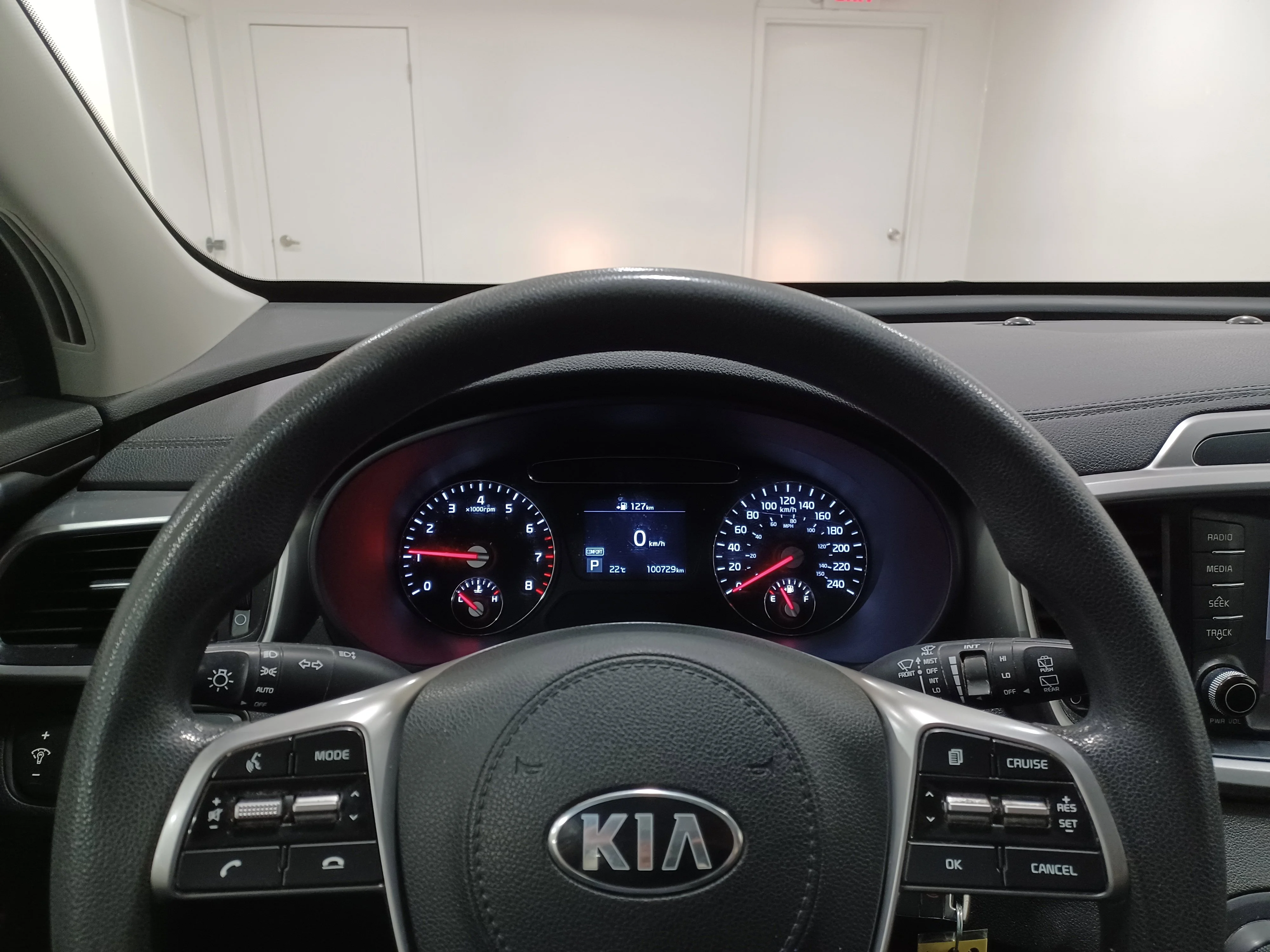 Certified Used 2020 Snow White Pearl Kia LX AWD*7 Pass | Snow White Pearl | Remote Start | Htd Seats | Park Assist | Apple CarPlay | Tow Pkg image 13