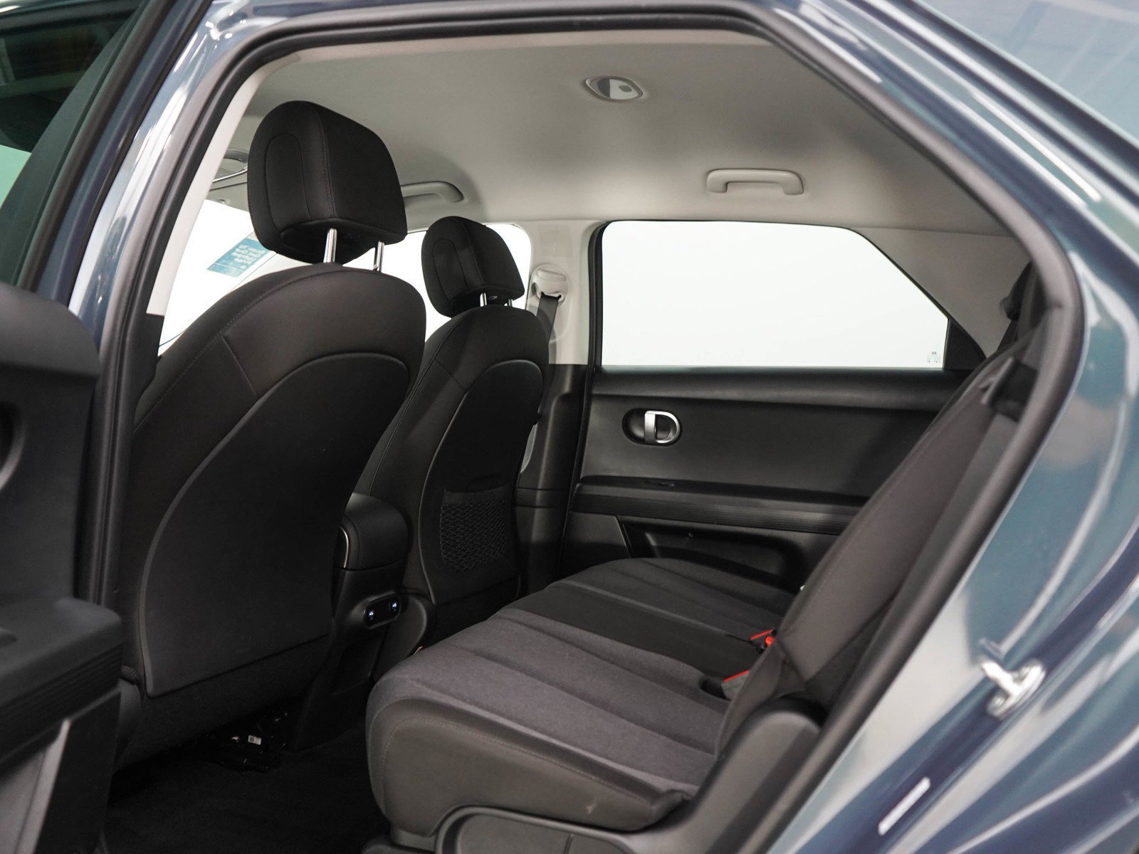 Used 2024 Digital Teal Hyundai SEL AWD image 18
