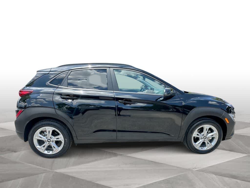 Used 2023 Abyss Black Pearl Hyundai SEL image 9