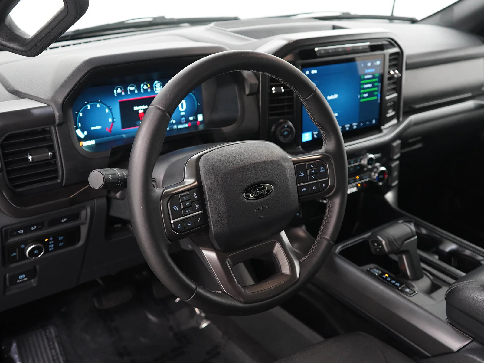 Used 2024 Avalanche Ford XLT image 19