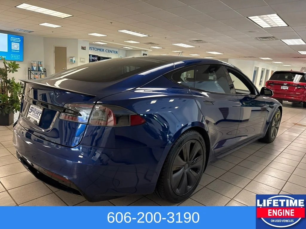 Used 2021  Tesla Plaid image 7
