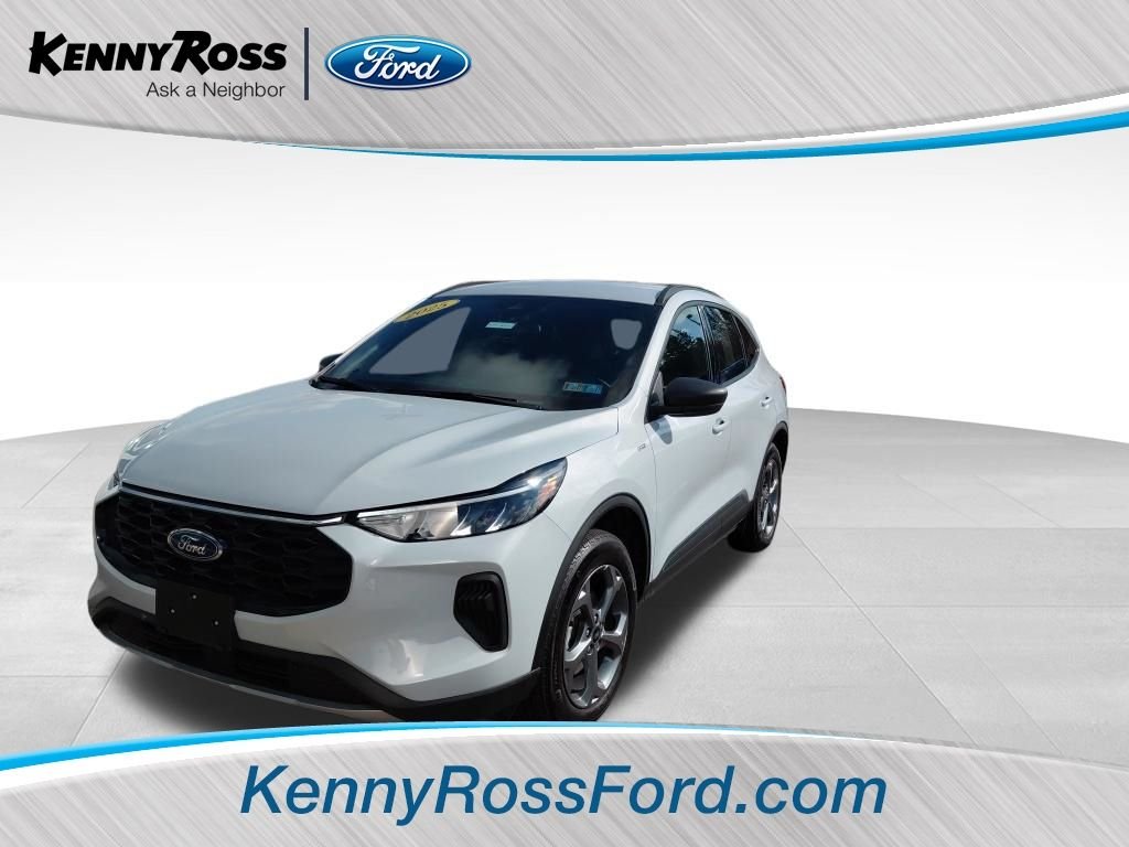 2025 Ford Escape ST-Line