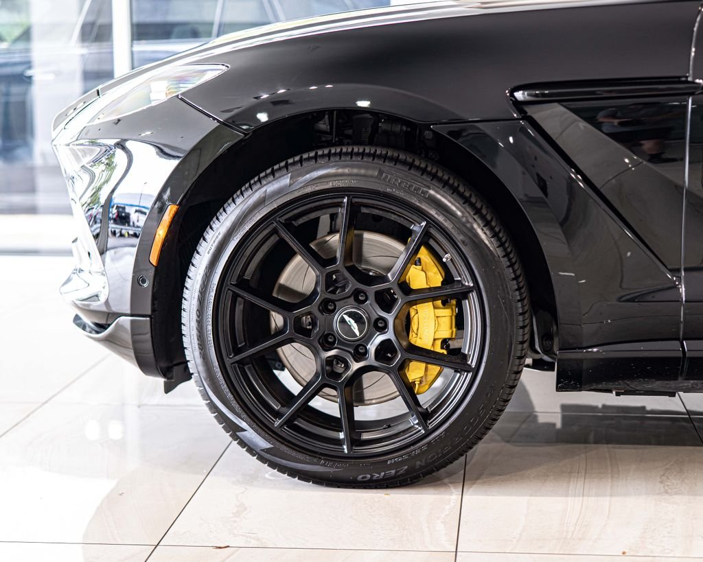 Used 2021 Black Aston Martin Base image 8