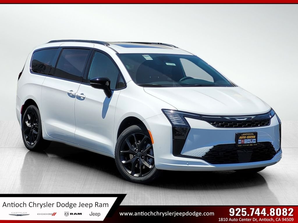 New 2027 White Chrysler Limited image 1