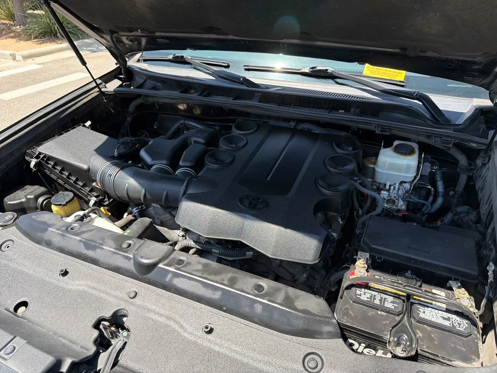 Used 2015 Black Toyota Limited image 16